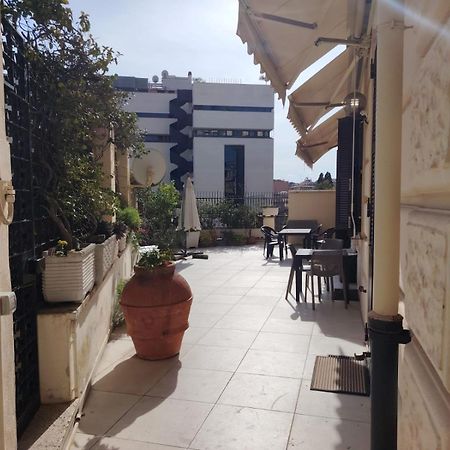 Domus Aurea B&B And Suites Rom Exteriör bild